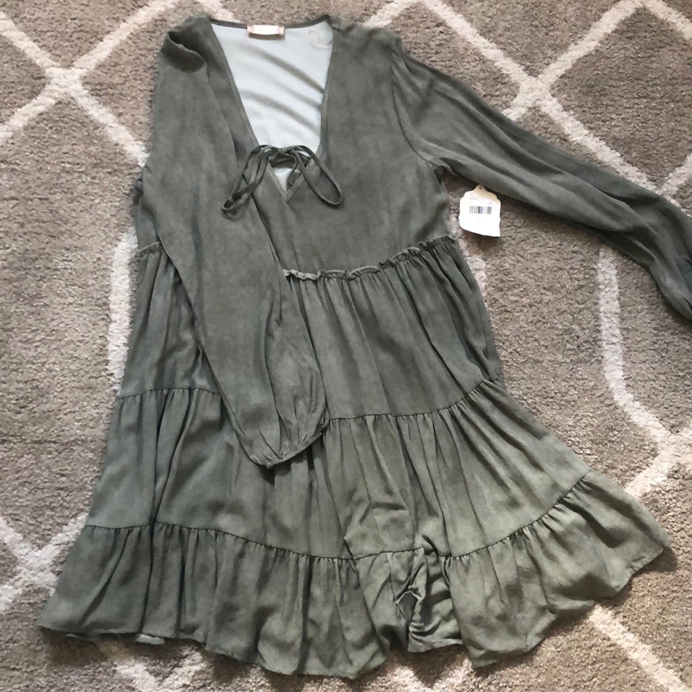 Dress!